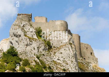 Château de Peyrepertuse, eine Burg der Katharer, Languedoc, Frankreich Stockfoto