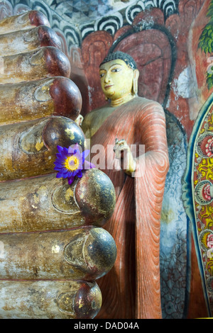 Asien, Sri Lanka, Central Province, Dambulla, goldenen Tempel von Dambulla Devaraja Lena Höhle' des göttlichen Königs" Stockfoto