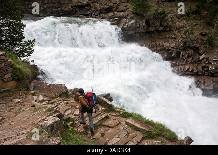 Trekking im Ordesa Nationalpark. Gradas de Soazo Wasserfall. Aragón. Spanien Stockfoto