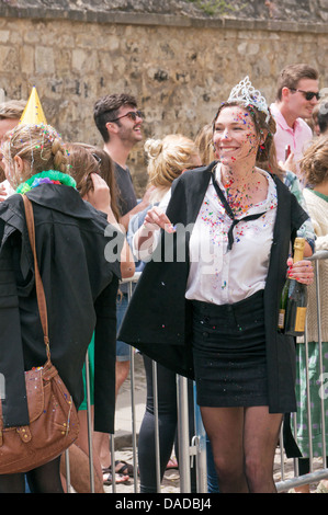 Oxford University Studenten feiern Abschluss der Abschlussprüfungen Stockfoto