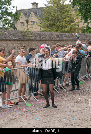 Oxford University Studenten feiern Abschluss der Abschlussprüfungen Stockfoto