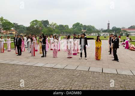 Foto-Shooting Event auf dem Boden die imperiale Zitadelle Thang in Hanoi, Vietnam Stockfoto