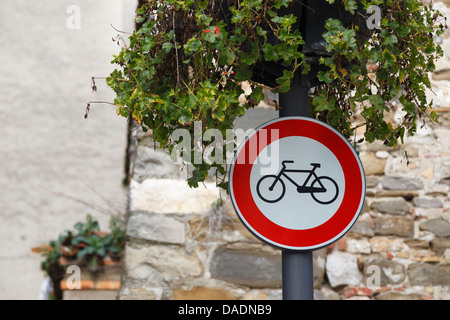 Bereich Zyklus Weg Wegweiser, Grado Stadtmitte, Friaul, Italien Stockfoto