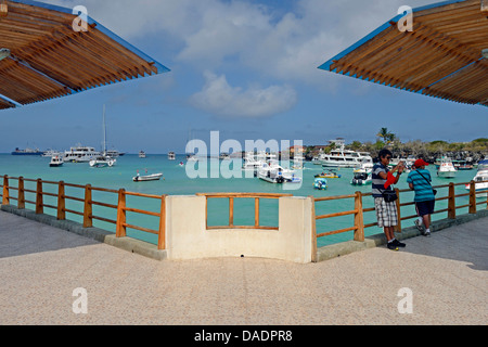 Pier von Puerto Ayora, Ecuador, Galapagos-Inseln, Santa Cruz Stockfoto