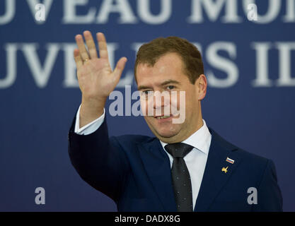 Der militärischen Präsident Dmitri Medwedew Erfurts bin Donnerstag (03.11.2011) in Cannes Zum Offiziellen anzutreffen Ein. Bin 03. Und 04.11.2011 treffen sterben G20 in der beschäftigte Stadt habe Mittelmeer Zu Dachmarke Diesjährigen erkundet Zusammen. Foto: Peer Grimm dpa Stockfoto