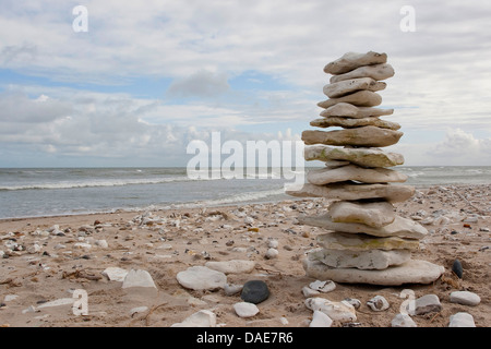 Stapel von Steinen am Strand, Natur, Kunst, Deutschland Stockfoto