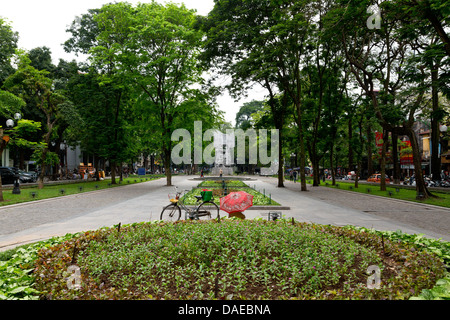 Kriegerdenkmal in Hanoi, Vietnam Stockfoto