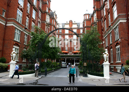 St Ermins Hotel Victoria London uk 2013 Stockfoto