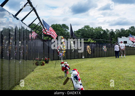 Die Wand, dass heilt, Reisen Nachbildung des Vietnam Veterans Memorial Stockfoto