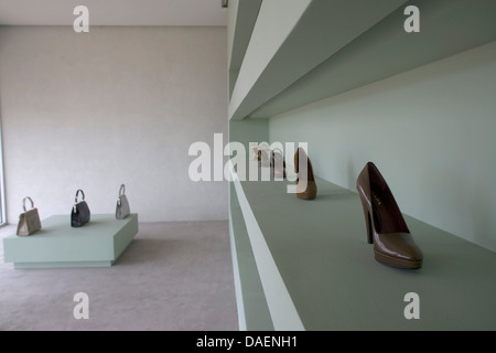 Prada Marfa ist eine Dauerausstellung Kunst-Installation in der Chihuahua-Wüste in der Nähe von West Texas Stadt von Marfa eingerichtet. Stockfoto