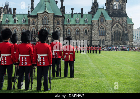 Ändern der Guard Zeremonie - Parliament Hill - Ottawa Ontario Kanada Stockfoto