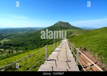 Puy-de-Dome Vulkan Puy de Pariou, Département Puy-de-Dôme, Auvergne, Frankreich, Europa Stockfoto