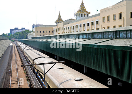 Bahnhof Yangon Myanmar Stockfoto