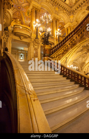 Eintrag Treppe zum grand Foyer der Oper Garnier, Paris Frankreich Stockfoto