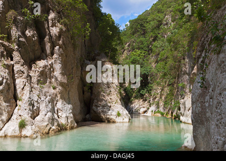 Aheron Fluss Federn und Schlucht in Griechenland Stockfoto