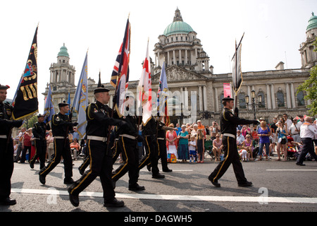 12. Juli 2013 Belfast, UK. Blaskapelle auf der Parade am 12. Juli Stockfoto