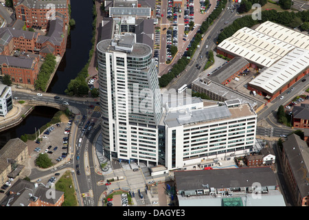 Luftaufnahme von Bridgewater Place Apartments im Stadtzentrum von Leeds Stockfoto