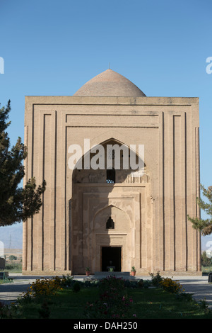 Das Haruniyya, ein Seljuk oder Ilchane Grab im Tus, in der Nähe von Mashhad, Iran Stockfoto