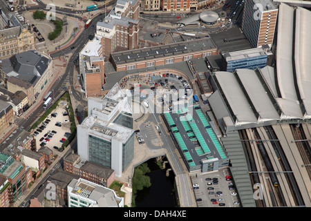 Luftaufnahme von Leeds City Station Stockfoto