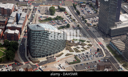 Luftaufnahme des One Angel Square im Stadtzentrum von Manchester, Heimat der CoOperative Group, Co-op-HQ Stockfoto