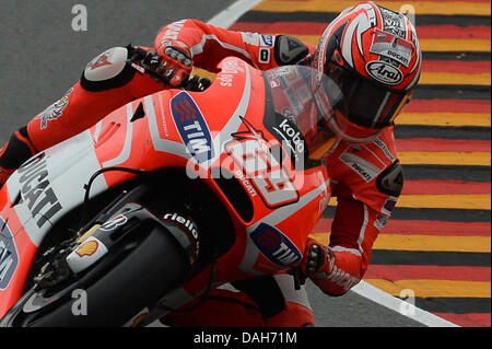 Oberlungwitz, Deutschland. 13. Juli 2013. Nicky Hayden (Ducati Team) während des Qualifyings auf Sachsenring Credit: Gaetano Piazzolla/Alamy Live News Stockfoto