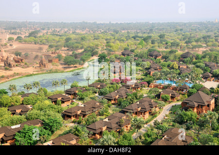 Aureum Palace Resort von Bagan, Myanmar Bagan Viewing Tower gesehen Stockfoto