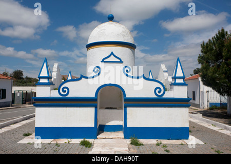 Fonte de Telheiro Zier Brunnen im Dorf in der Nähe von Monsaraz Alentejo Portugal Stockfoto