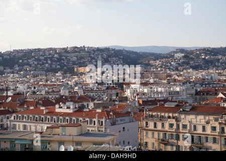 Dächer von Nizza, Frankreich. Stockfoto