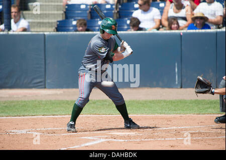 Vancouver, Kanada. 12. Juli 2013. Heimspiele der Saison zwischen Vancouver Kanadier und Boise Hawks bei Scotiabank Field bei Nat Bailey Stadion Vancouver, British Columbia Kanada am 12. Juli 2013. Frank Pali Bildnachweis: Frank Pali/Alamy Live-Nachrichten Stockfoto