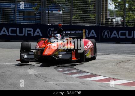 Toronto, Ontario, Kanada. 12. Juli 2013. IZOD Indycar Series, Honda-Grand Prix von Toronto, Toronto, ON, Kanada, Juli 12-14 2013, TRISTAN VAUTIER, Schmidt Peterson Motorsport. Bildnachweis: Ron Bijlsma/ZUMAPRESS.com/Alamy Live-Nachrichten Stockfoto