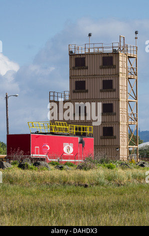 Eureka California Vereinigten Staaten von Amerika. Feuerwehrmann-Trainingsanlage mit scharfer Munition Ausbildung Anhänger Stockfoto