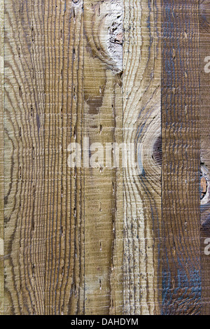 Alte Scheune Grist Mill Gebäude außen Holzmaserung Abstellgleis vertikale Hintergrund Stockfoto