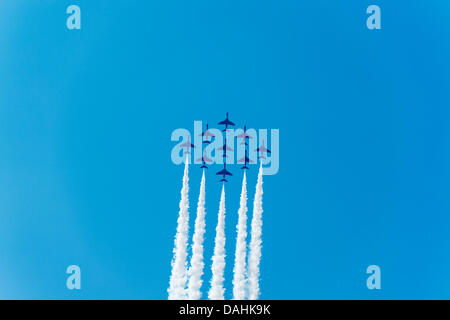 RNAS Yeovilton, UK. 13. Juli 2013. Red Arrows air Display, RNAS Yeovilton Credit: David Hammant/Alamy Live News Stockfoto