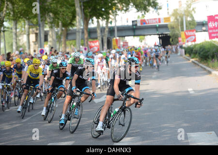 Lyon, Frankreich. 13. Juli 2013. Tour de France Etappe 14, Saint-Pourçain Sur Sioule, Sky 2013, Froome Christopher, Stannard Jan, Siutsou Konstantin, Lyon Lyon, Lyon Credit: Action Plus Sport Bilder/Alamy Live News Stockfoto