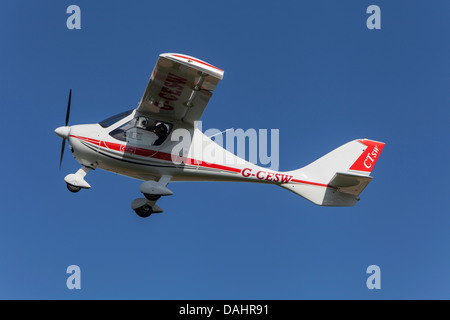 Flight Design CTSW Microlight Flugzeug reg. G-CESW, bei Breighton Stockfoto