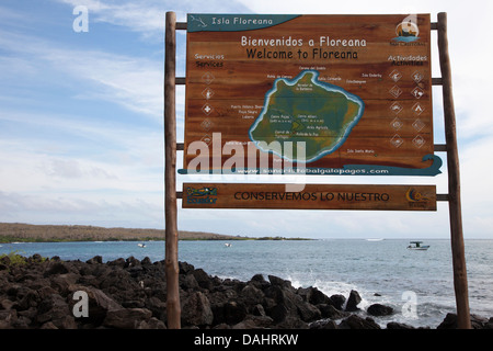 Willkommen bei Floreana Schild auf den Galapagos Inseln Stockfoto