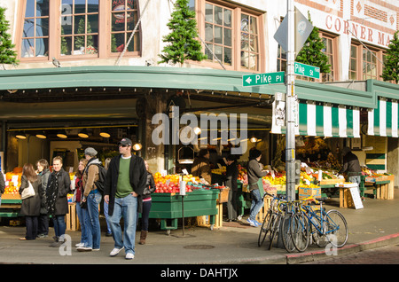 Pikes platzieren Bauernmarkt, Seattle, Washington, USA. Stockfoto