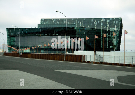 Reykjaviks umstrittenen Konzerthalle, Harpa. gewann einen großen e.u.-Award im Jahr 2013 für zeitgenössische Architektur Stockfoto