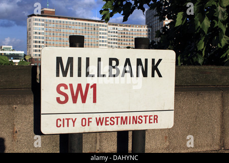 Millbank SW1 Straßenschild, City of Westminster, London England UK Stockfoto