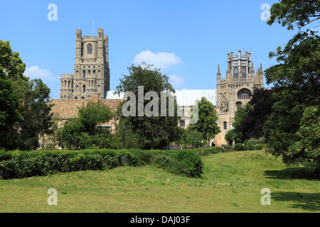 Ely Cathedral, Westturm und Octagon, Cambridgeshire, England UK Englisch mittelalterlichen Kathedralen Stockfoto