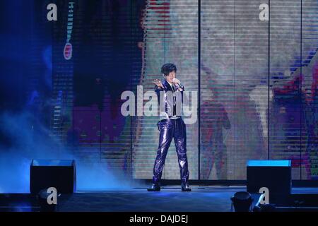 JJ Lin durchgeführt auf JJ World Tour in Taipei, Taiwan, China am Samstag Juli 13,2013. Stockfoto