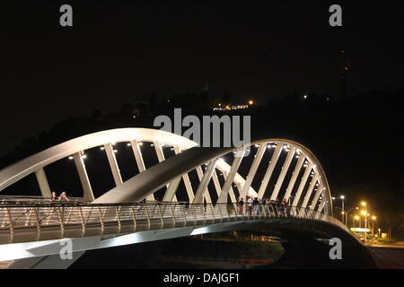 Rom, Italien. 14. Juli 2013. -Swing Dance Event auf Ponte della Musica Brücke in Rom Italien Credit: Gari Wyn Williams / Alamy Live News Stockfoto