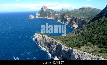 Nord-Küste von Formentor-Halbinsel mit Colomer Insel, Spanien, Balearen, Mallorca Stockfoto