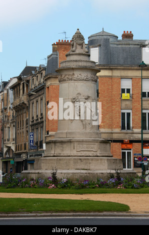 Denkmal für den ersten Weltkrieg 1914-1918, Place Aristide Briand, Reims, Marne, Champagne-Ardenne, Frankreich. Stockfoto