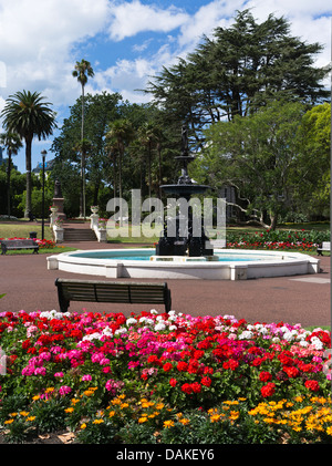 dh Albert Park AUCKLAND NEW ZEALAND Brunnen Pool Blumengarten Stockfoto