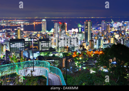 Kobe, Japan Stadtbild bei Nacht. Stockfoto