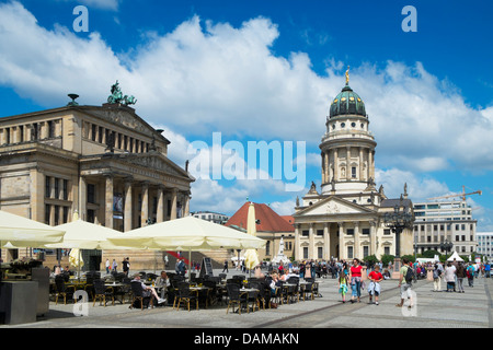 Blick auf den historischen Gendarmenmarkt Square in Mitte Berlin Deutschland Stockfoto