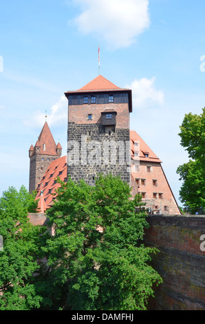 Dieser Teil der Nürnberger Burg beherbergt der Jugendherberge, die mit allen Mitteln eine der schönsten Jugendherbergen in Europa. Stockfoto