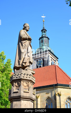 Statue des berühmten Mathematikers Regiomontanus Königsberg in Franken Bayern Deutschland Stockfoto