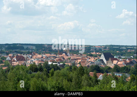 Datei - Datei Bild vom 16. Juni 2011 zeigt die Stadt von der der sächsischen Freiberg / Deutschland. Im Erzgebirge will werden, UNESCO-Weltkulturerbe im Jahr 2014. In der heutigen Welt Erbe Konferenz startet die Anwendung. Foto: Arno Burgi Stockfoto